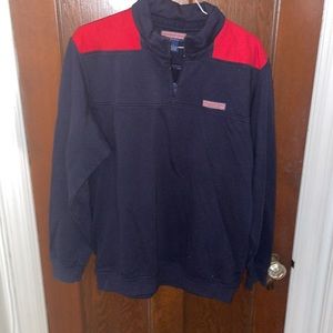 Vineyard Vines: mens L shep shirt; Navy and red coloring